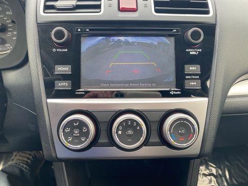 Used 2016 Subaru Impreza 2.0i Premium image 21