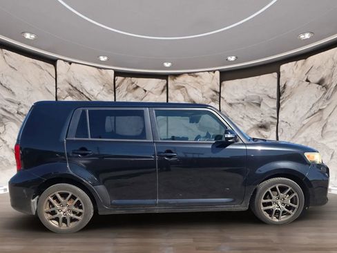 Used 2013 Scion xB image 4