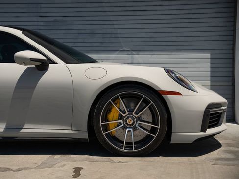 Certified 2021 Porsche 911 Turbo S AWD/4WD image 9
