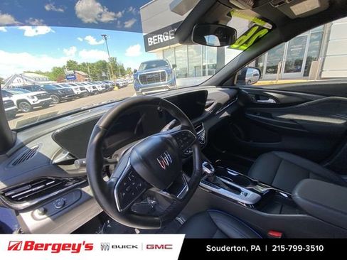 Certified 2026 Buick Envista Sport Touring w/ Convenience I Package FWD image 12