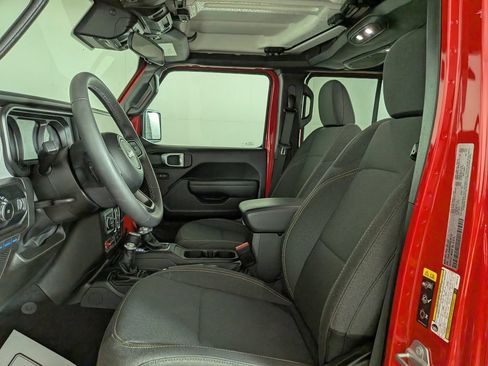 Certified 2025 Jeep Wrangler Unlimited Sport S 4xe AWD/4WD image 18