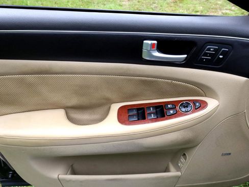 Used 2014 Hyundai Genesis 3.8 w/ Technology Package 03 image 27