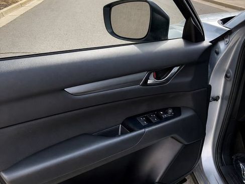 Used 2019 MAZDA CX-5 Sport AWD/4WD image 18