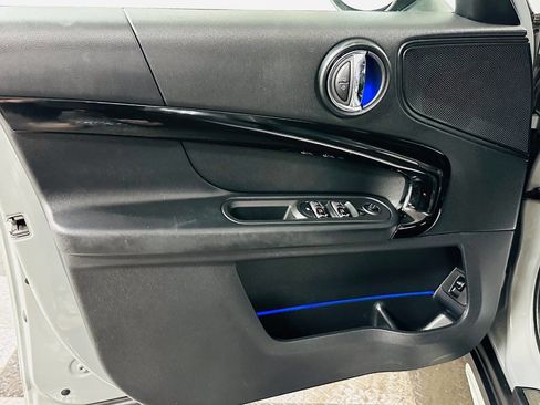 Used 2019 MINI Cooper Countryman S w/ Storage Package image 31