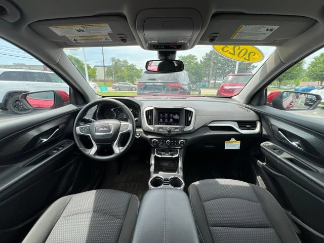 Used 2023 GMC Terrain SLE w/ Driver Convenience Package FWD image 19