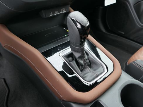 Certified 2025 Subaru Forester Touring AWD/4WD image 21