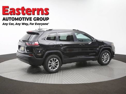 Used 2021 Jeep Cherokee Latitude Plus AWD/4WD image 42