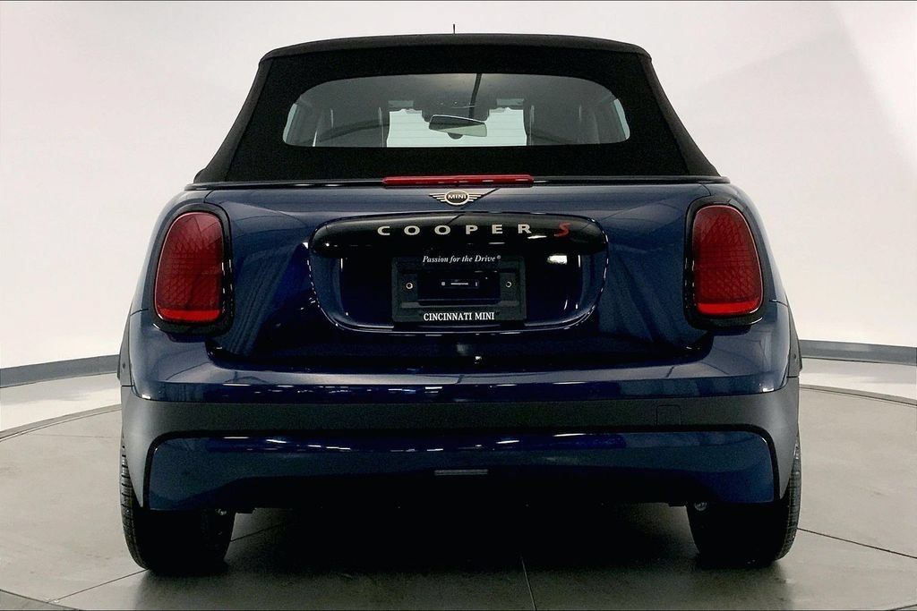 Used 2026 MINI Cooper S FWD image 3