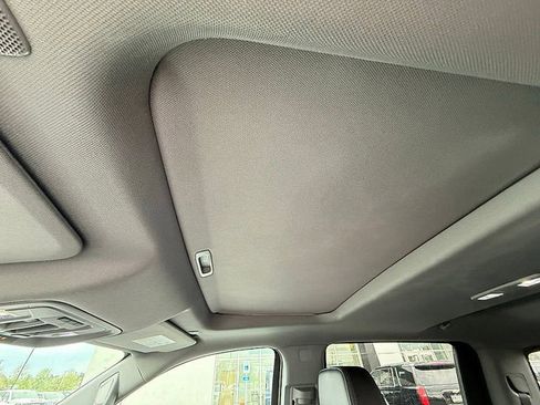 Used 2022 GMC Sierra 1500 Denali AWD/4WD image 46