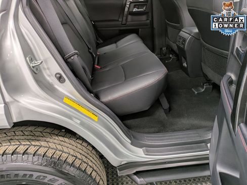 Used 2023 Toyota 4Runner TRD Off-Road Premium w/ Off Road Premium Plus Package AWD/4WD image 27