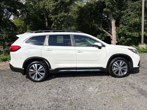 Used 2019 Subaru Ascent Limited image 10