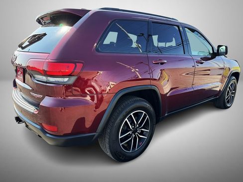 Used 2020 Jeep Grand Cherokee Trailhawk image 3