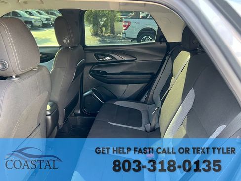 Used 2024 Chevrolet TrailBlazer LT w/ Driver Confidence Package image 17