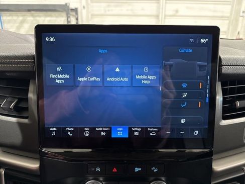 Used 2024 Ford Expedition XLT image 23