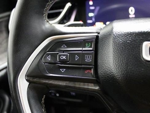 Used 2023 Jeep Grand Cherokee 4WD 4xe image 5