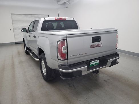 Used 2019 GMC Canyon 2WD Crew Cab w/ Convenience Package image 5