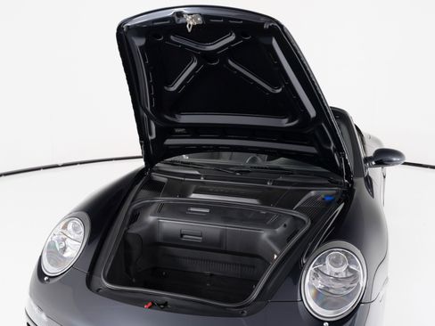 Used 2006 Porsche 911 Carrera S image 38