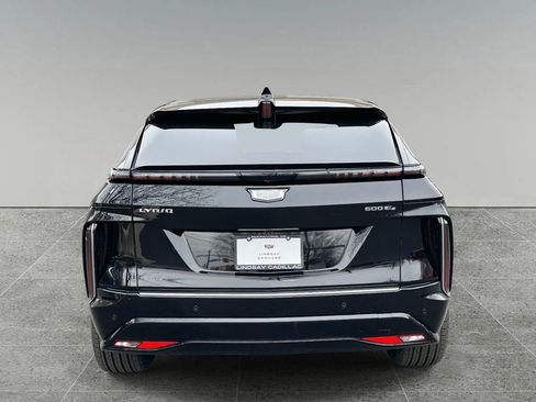 New 2024 Cadillac Lyriq Luxury w/ LPO, Floor Liner Package AWD/4WD image 10