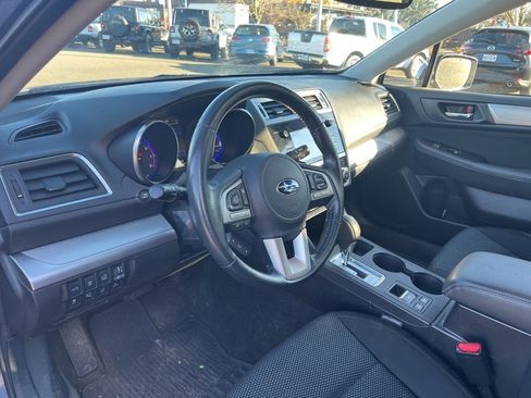 Used 2015 Subaru Outback 2.5i Premium image 7