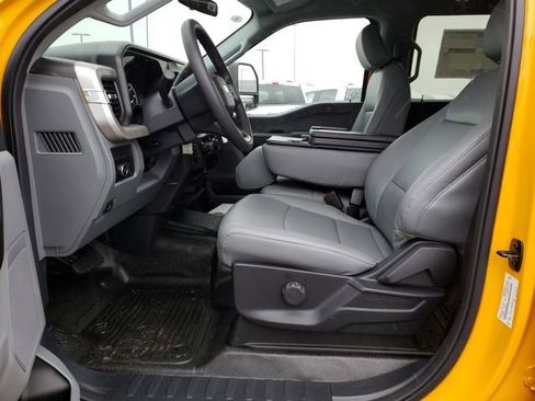 New 2026 Ford F550 4x4 Crew Cab image 14