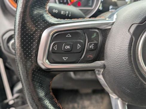 Used 2021 Jeep Gladiator Mojave w/ Dual Top Group image 17