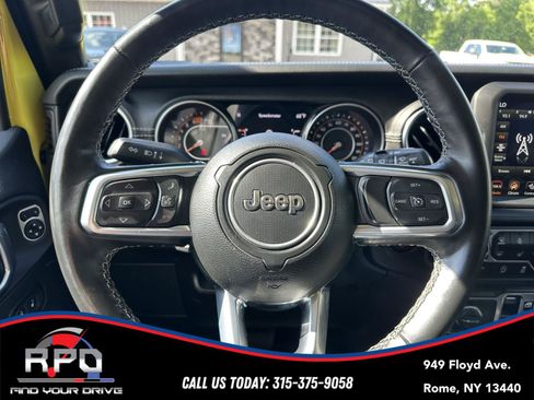 Used 2023 Jeep Wrangler Unlimited Sahara w/ LED Lighting Group AWD/4WD image 16