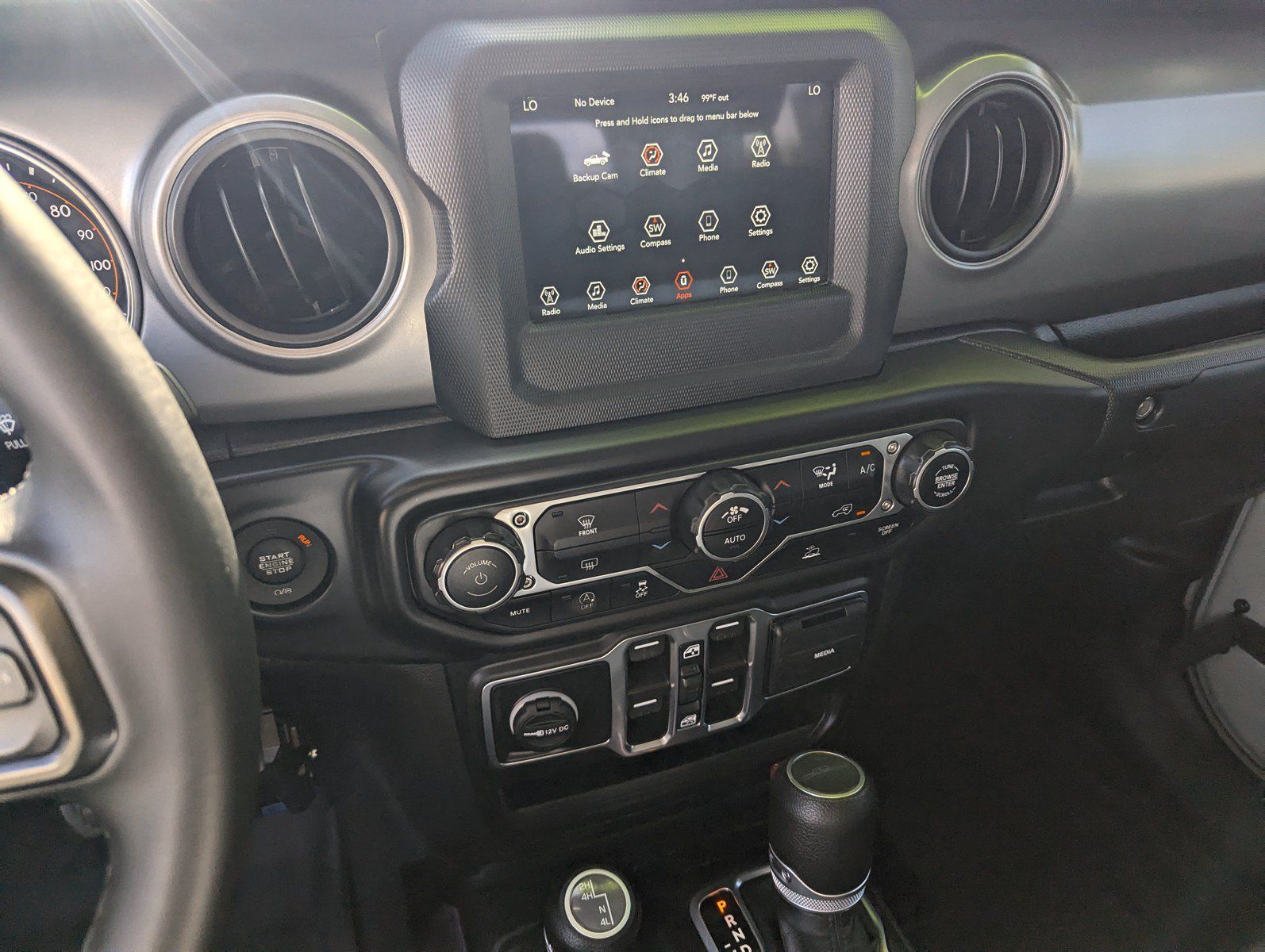 Used 2022 Jeep Gladiator Sport AWD/4WD image 14