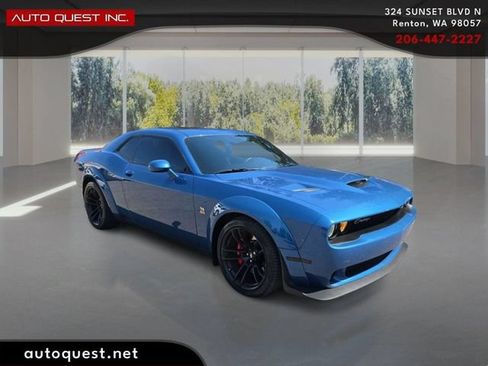 Used 2020 Dodge Challenger R/T Scat Pack RWD image 3
