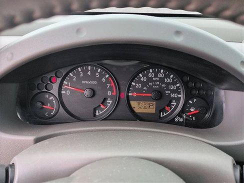 Used 2017 Nissan Frontier SV w/ SV Value Truck Package RWD image 11