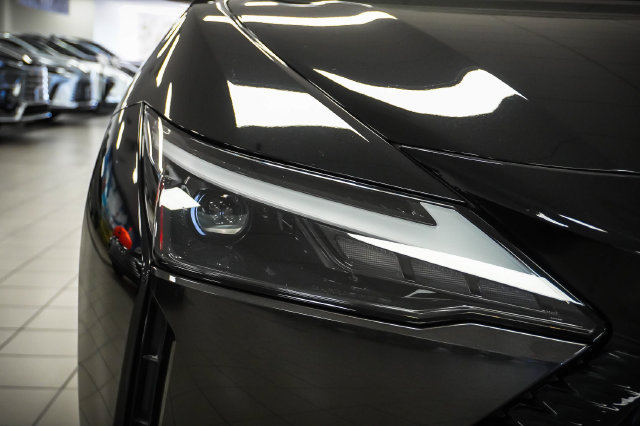 Used 2024 Lexus RZ 300e Premium w/ Accessory Package (P5) FWD image 28
