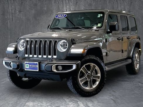 Used 2022 Jeep Wrangler Unlimited Sahara w/ LED Lighting Group AWD/4WD image 1