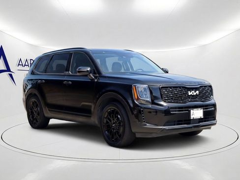 Used 2022 Kia Telluride EX w/ EX Premium Package AWD/4WD image 3
