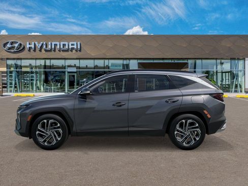 New 2026 Hyundai Tucson Limited AWD/4WD image 3