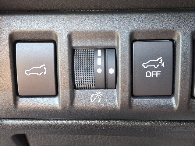 Certified 2024 Subaru Outback Limited AWD/4WD image 25