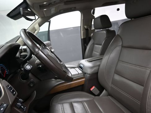 Used 2019 GMC Yukon XL Denali w/ Denali Ultimate Package RWD image 22