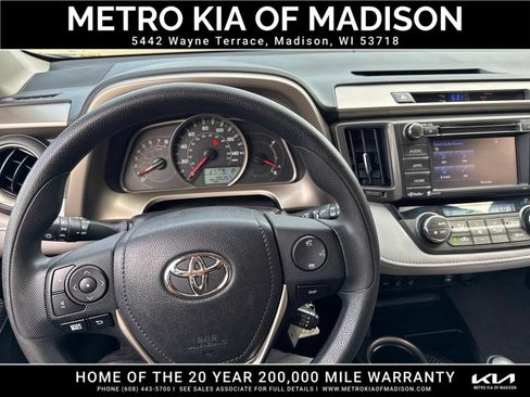 Used 2015 Toyota RAV4 XLE AWD/4WD image 17