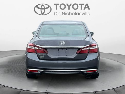 Used 2016 Honda Accord LX image 4