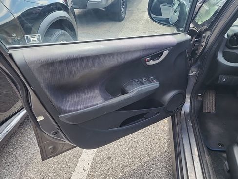 Used 2012 Honda Fit Sport image 8