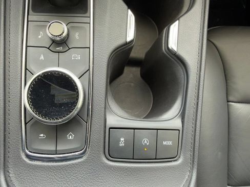 Used 2024 Cadillac XT4 Premium Luxury FWD image 26