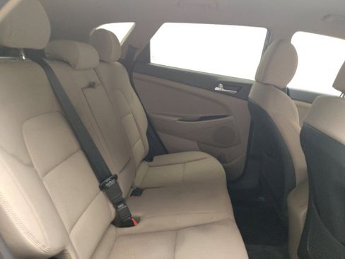 Used 2020 Hyundai Tucson SE FWD image 19