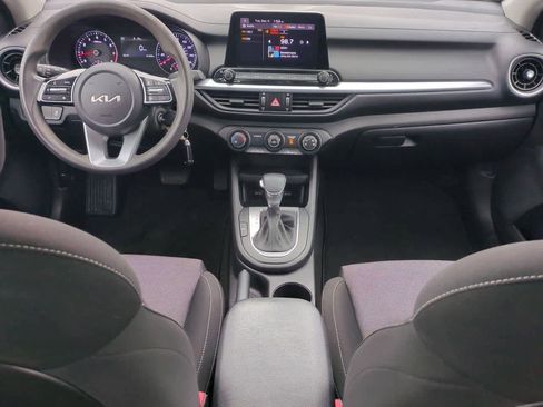 Used 2022 Kia Forte LXS image 13