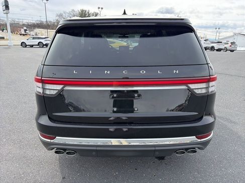 Certified 2023 Lincoln Aviator Reserve w/ Equipment Group 201A image 4
