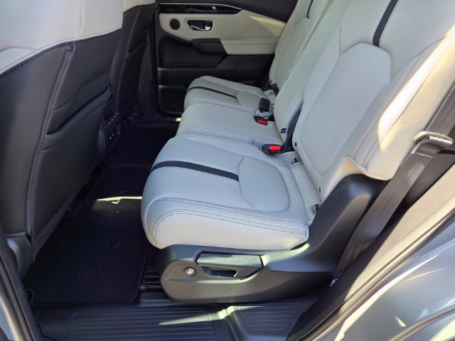 New 2026 Honda Pilot EX-L image 6