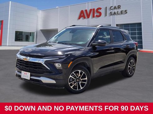 Used 2025 Chevrolet TrailBlazer LT AWD/4WD image 1