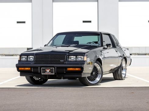 Used 1987 Buick Regal Coupe RWD image 2