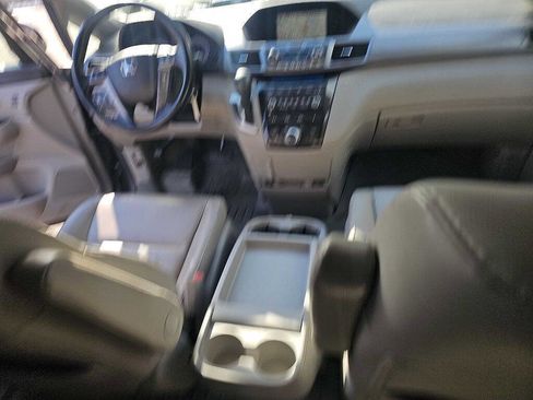 Used 2013 Honda Odyssey Touring image 21