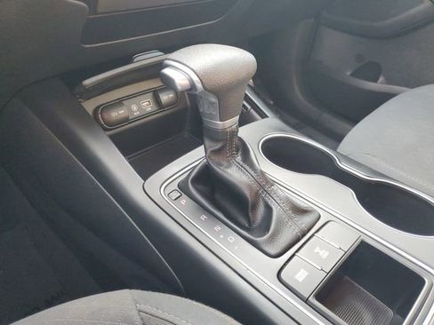 Used 2019 Kia Sorento LX image 31