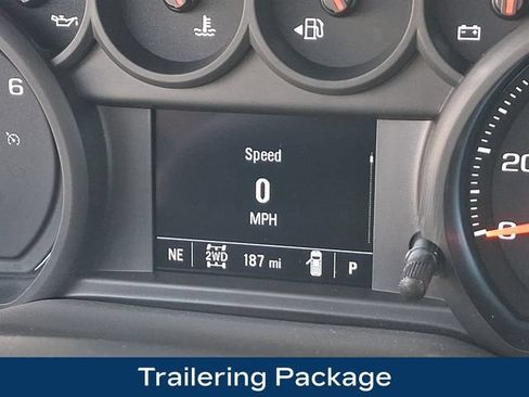 Used 2024 GMC Sierra 1500 Pro w/ Pro Value Package AWD/4WD image 4