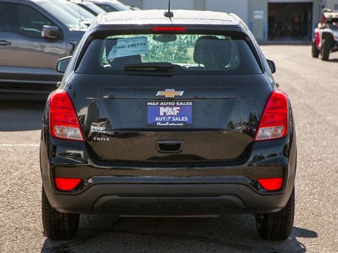 Used 2020 Chevrolet Trax LS FWD image 6