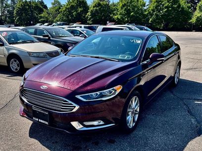 Used 2017 Ford Fusion SE w/ Fusion SE Technology Package